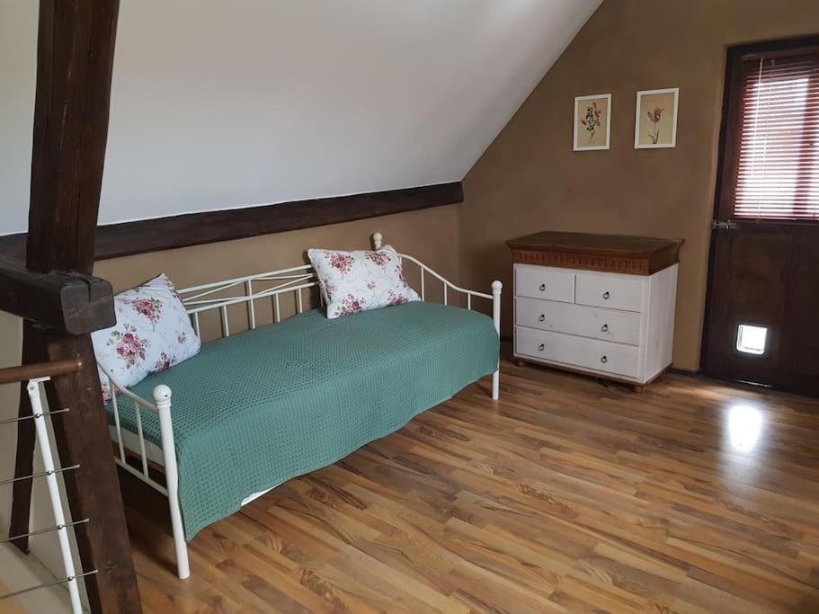Romantisches Rosencottage Hofheim in Unterfranken Екстер'єр фото