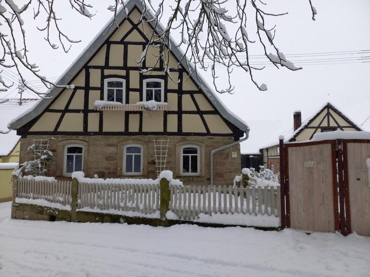 Romantisches Rosencottage Hofheim in Unterfranken Екстер'єр фото