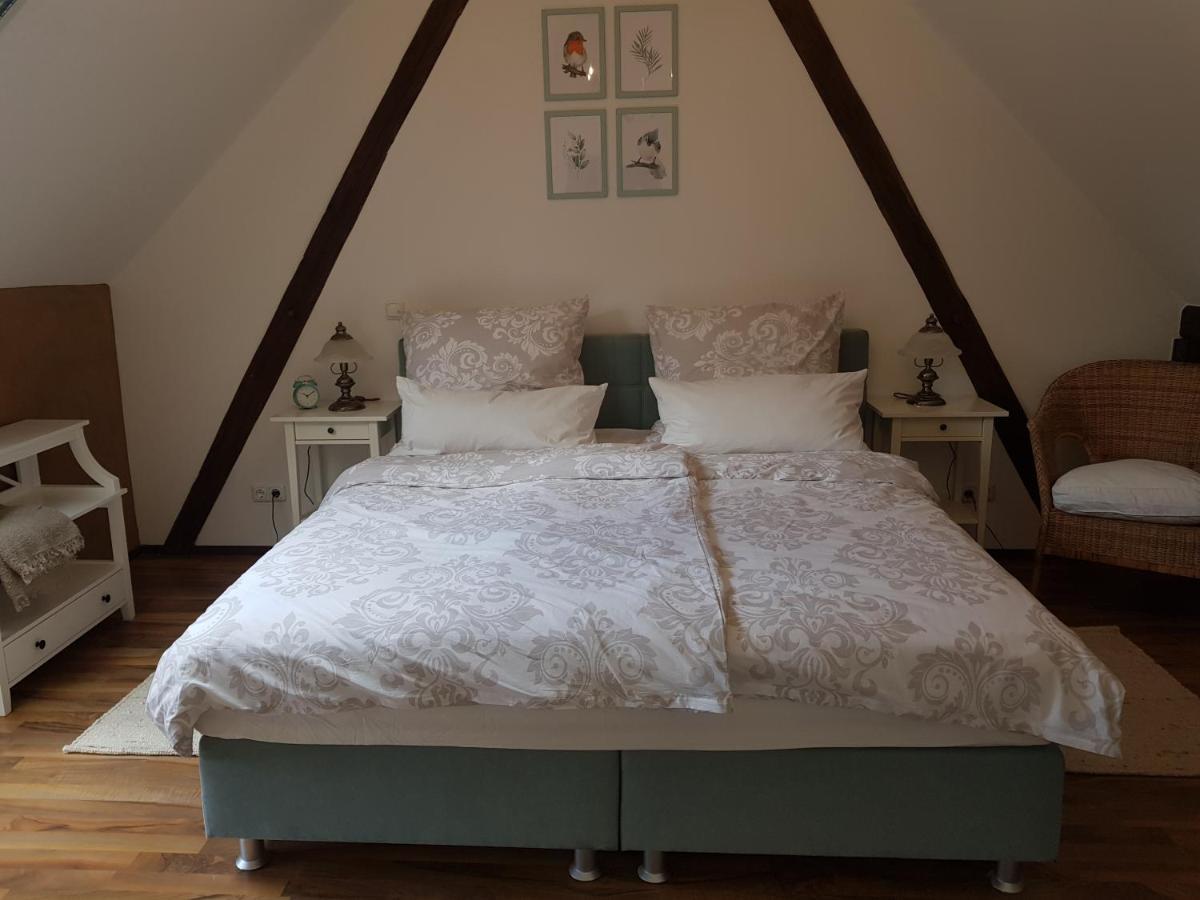 Romantisches Rosencottage Hofheim in Unterfranken Екстер'єр фото